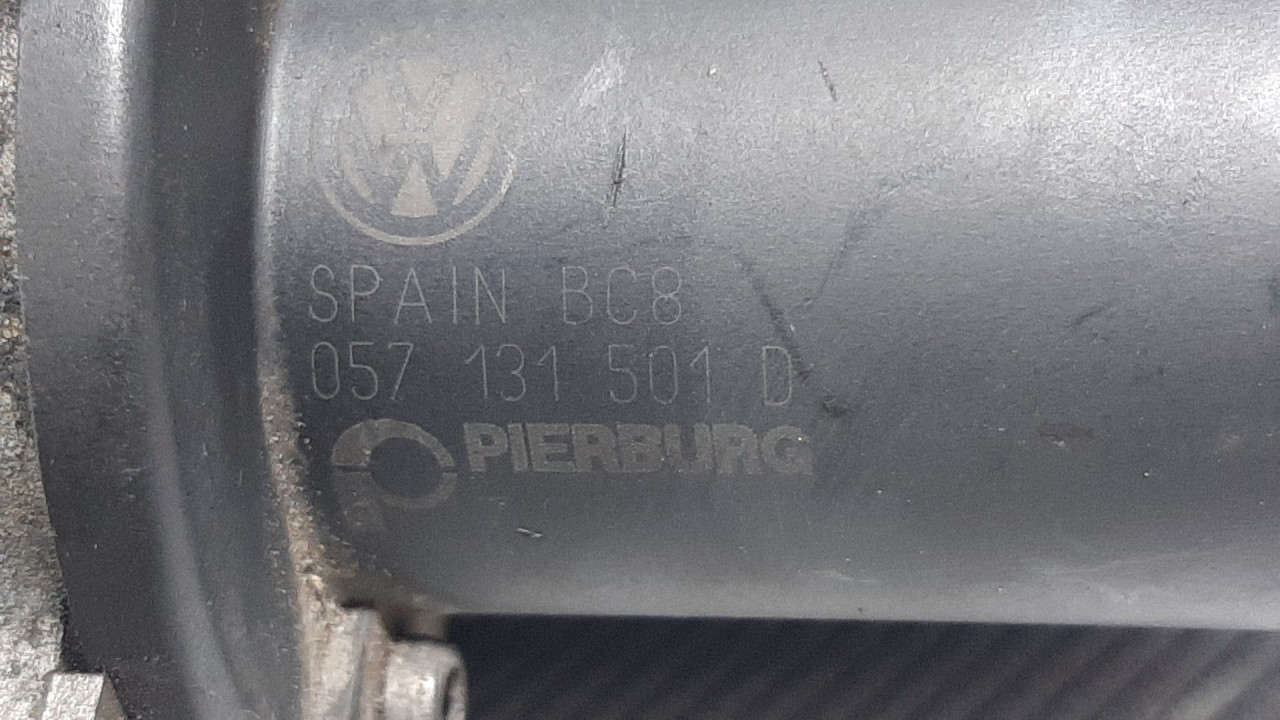 DIJELOVI EGR VW TOUAREG > 11-14 4.2 057131501D