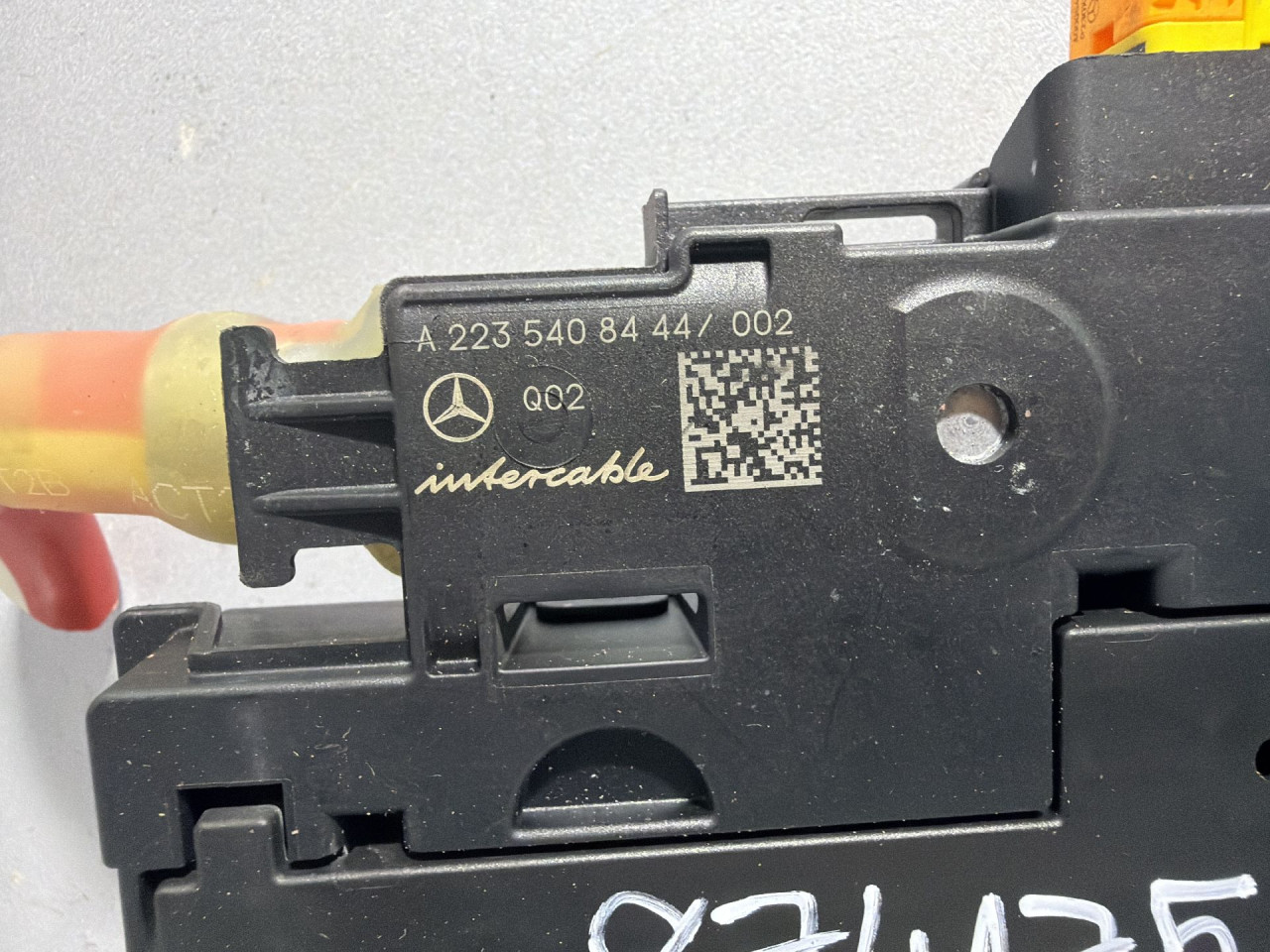 KLEMA MERCEDES C KLASA (W206/S206) > 21- A2235408444