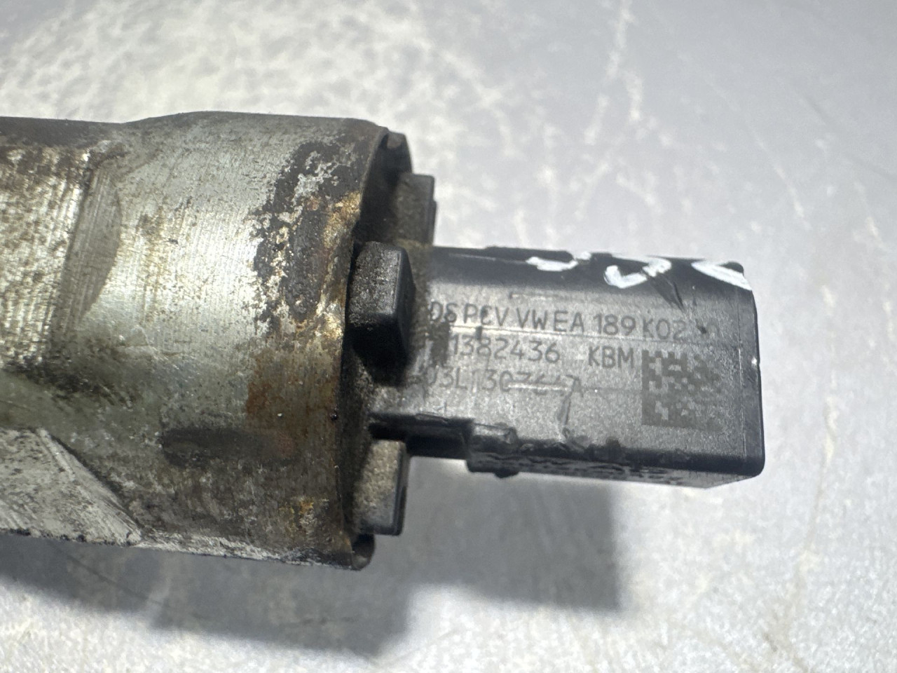 DIJELOVI SENZOR MAGISTRALE VW CADDY > 15-20 1.6 03L130764A