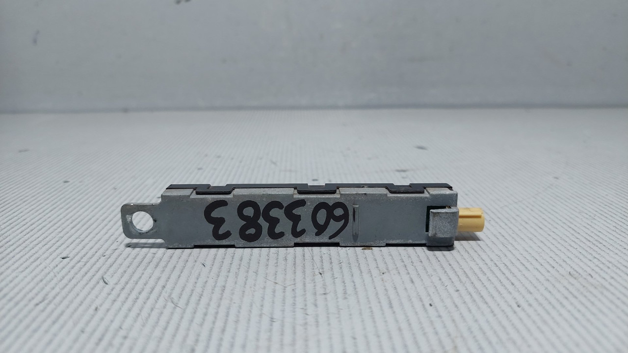 DIJELOVI ANTENA VW TIGUAN > 11-15 5N0035552L