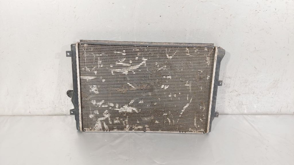 HLADNJAK VODE VW CADDY > 10-15 1K0121251DD