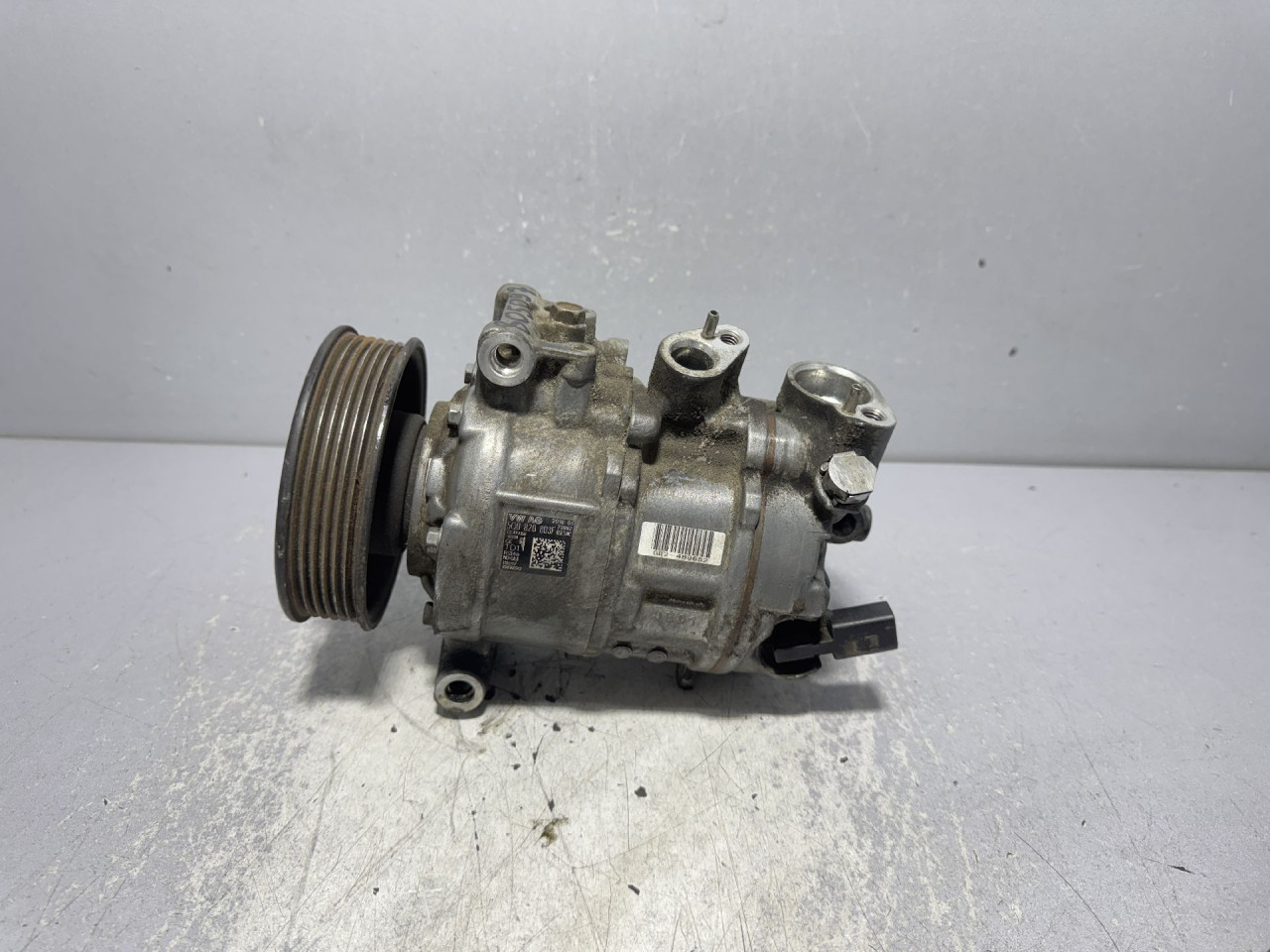 KOMPRESOR KLIME AUDI A3 (8V1/8VA) > 12-16 5Q0820803F