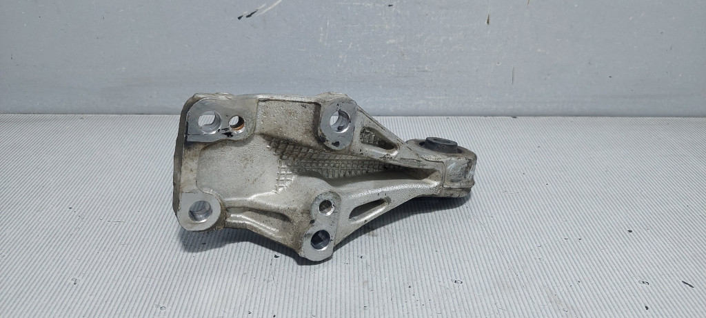 DIJELOVI NOSAC POLUOSOVINE PEUGEOT 508 > 11-14 9685332480