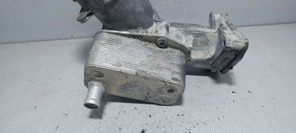 HLADNJAK ULJA BMW SERIJA 3 (E90/E91) > 05-08 7787698