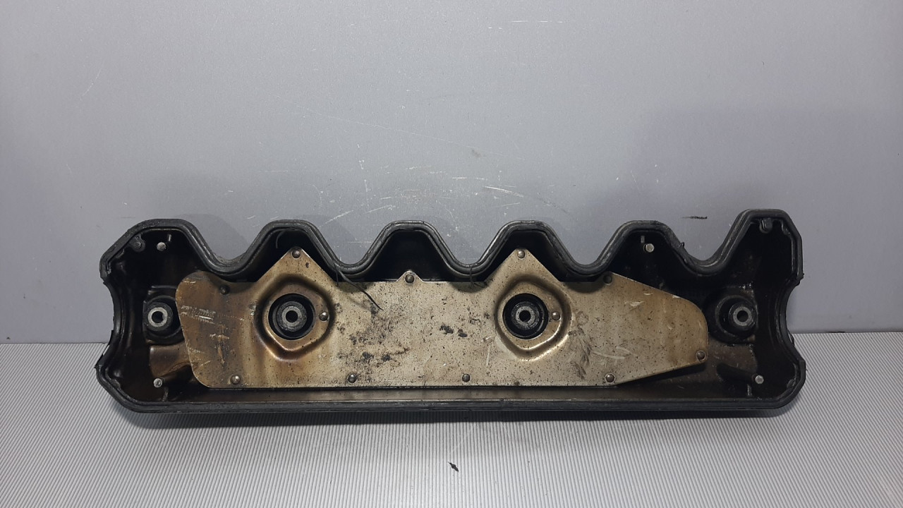DIJELOVI DEKLO VW CRAFTER > 05-11 074103475G