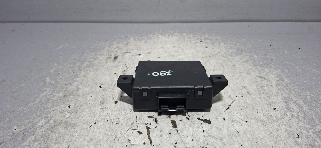 DIJELOVI ELEKTRONIKA MODUL AUDI A4 (B8) > 12-15 2.0 8R0907468L
