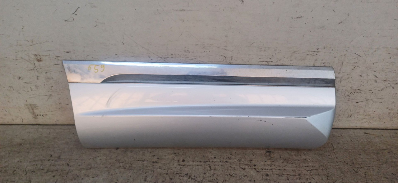 DIJELOVI LAJSNA VW TOUAREG > 11-14 7P6853970