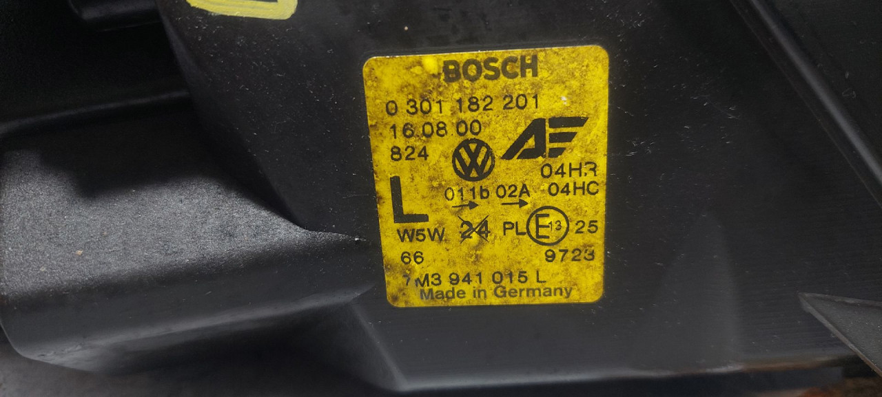 DIJELOVI FAR VW SHARAN > 00-03 7M3941015L