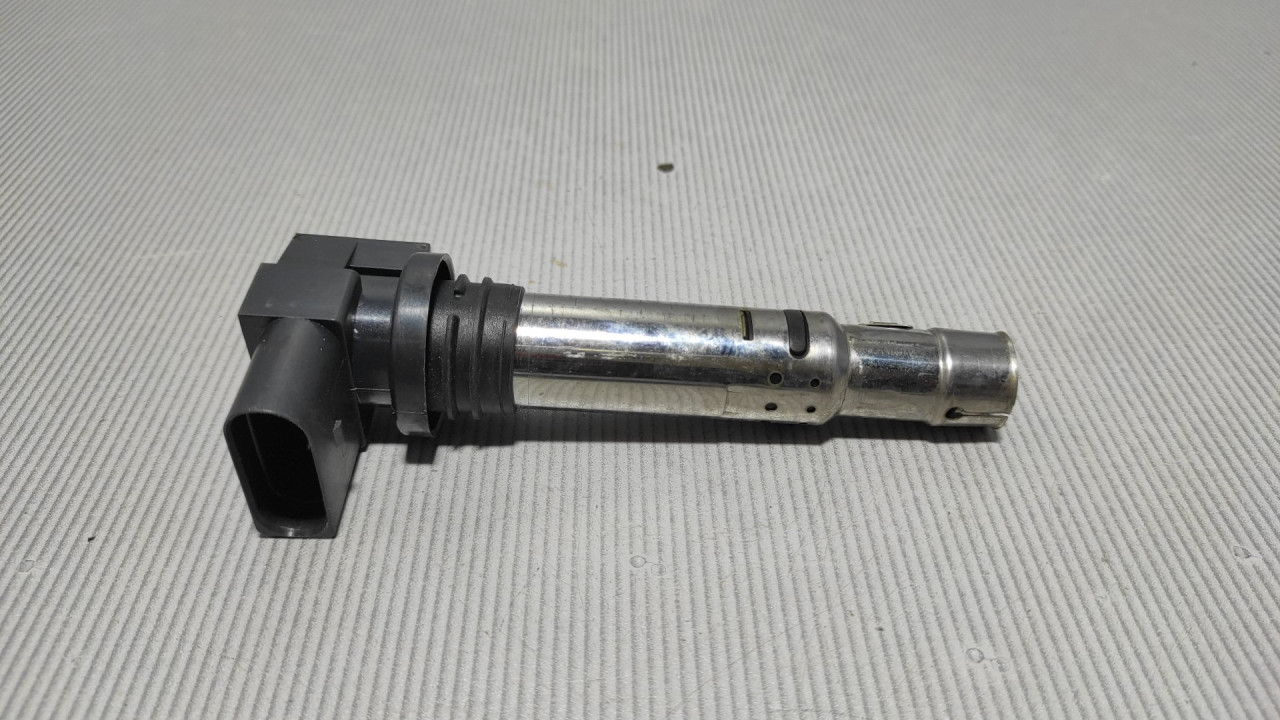 DIJELOVI BOMBINA VW POLO > 09-14 036906715G