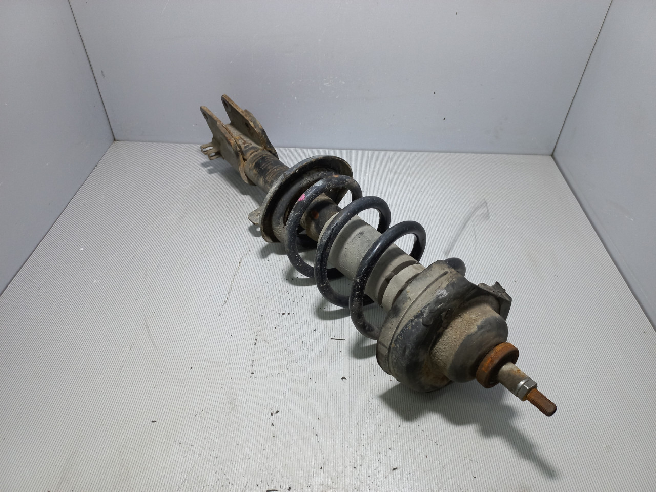 DIJELOVI AMORTIZER OPEL VIVARO B > 14- 93458053