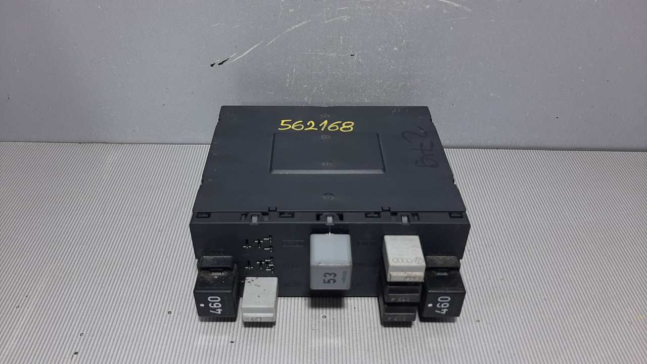 ELEKTRONIKA MODUL VW CADDY > 03-10 3C8937049D