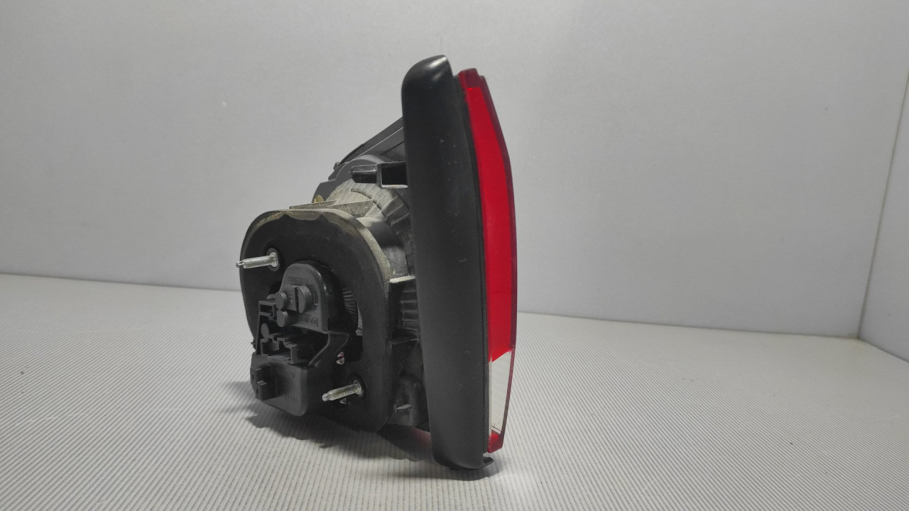 DIJELOVI STOP SVJETLO VW GOLF 6 > 08-12 5K0945093G