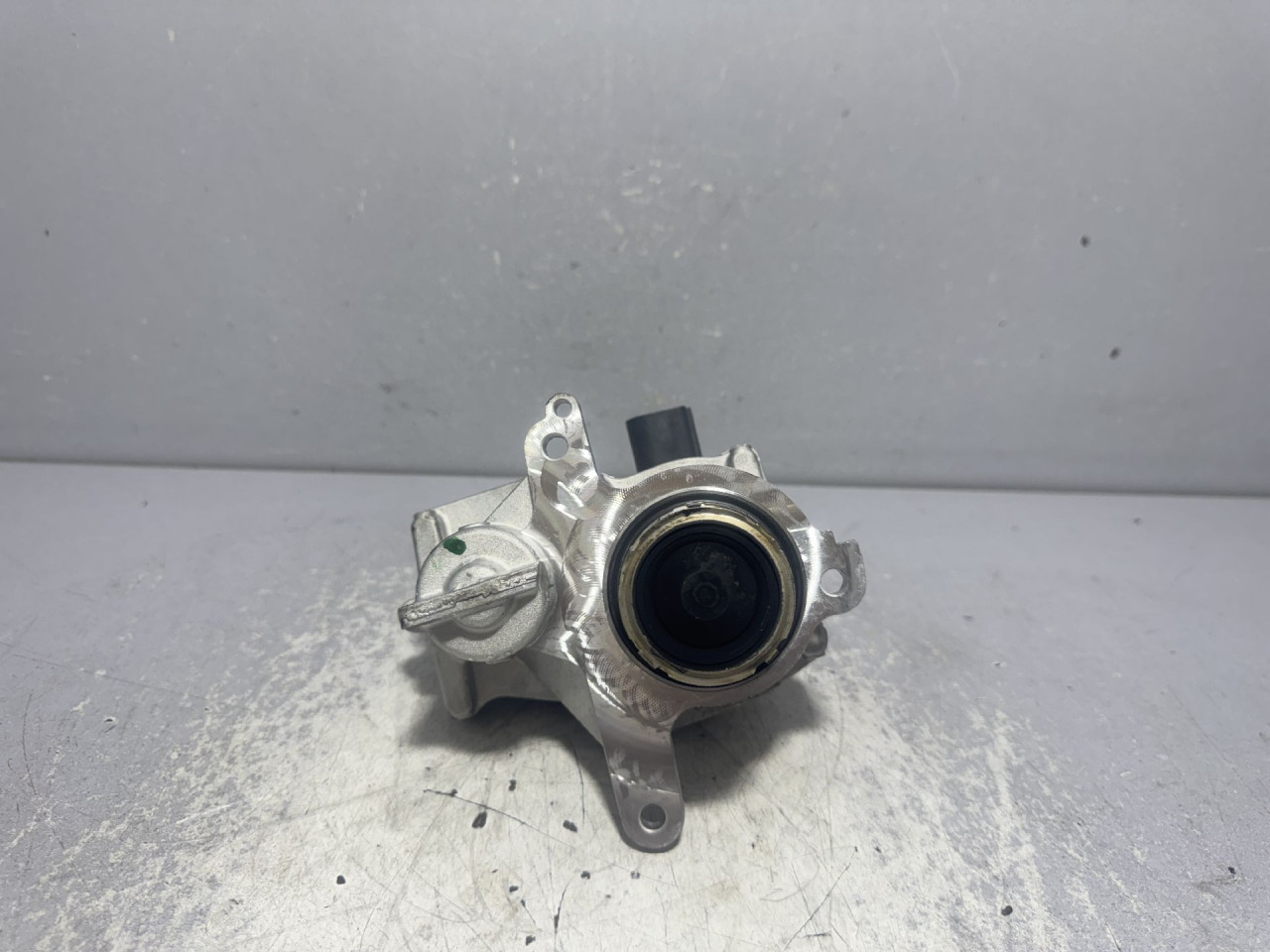 DIJELOVI EGR AUDI Q5 (FY) > 20 -  2.0 05L131501MV
