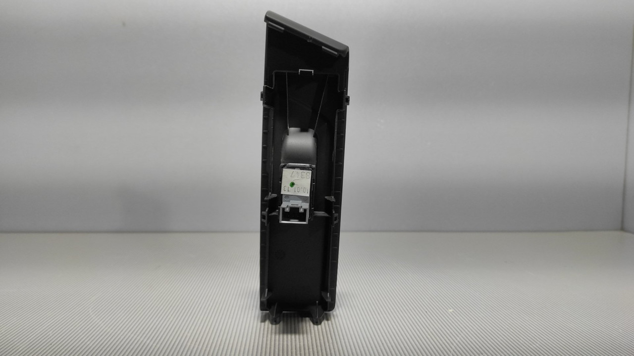 PREKIDACI PROZORA VW PASSAT B7 > 10-14 3AB857858