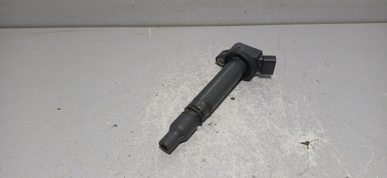 DIJELOVI BOMBINA TOYOTA YARIS > 14-16 1.3 9091902257