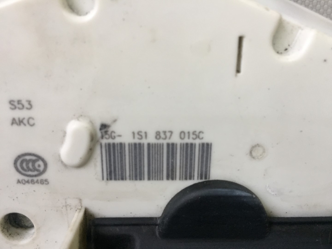 DIJELOVI BRAVA VRATA SKODA FABIA > 14- 1S1837015C