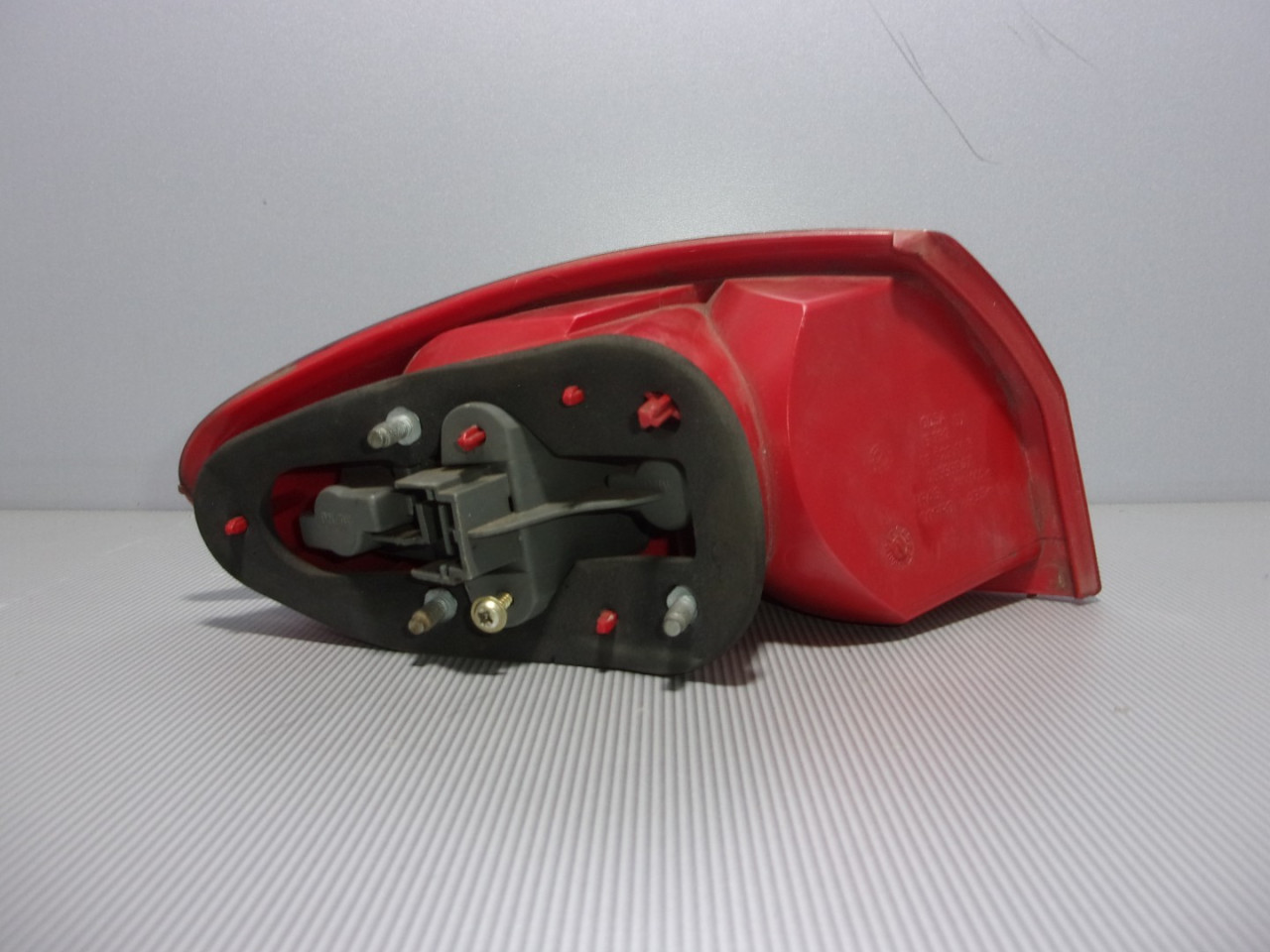 STOP SVJETLO ALFA ROMEO 147 > 00-05 AA340016 46556347