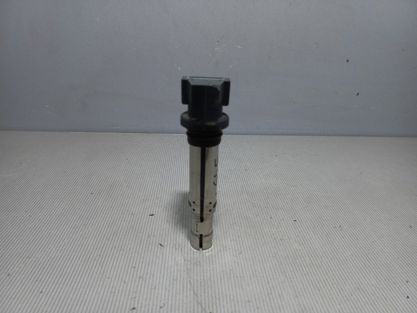 DIJELOVI BOMBINA VW PASSAT B6 > 05-10 036905715F