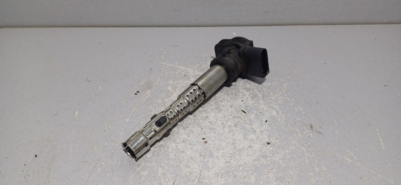 DIJELOVI BOMBINA VW PASSAT B6 > 05-10 06F905115F