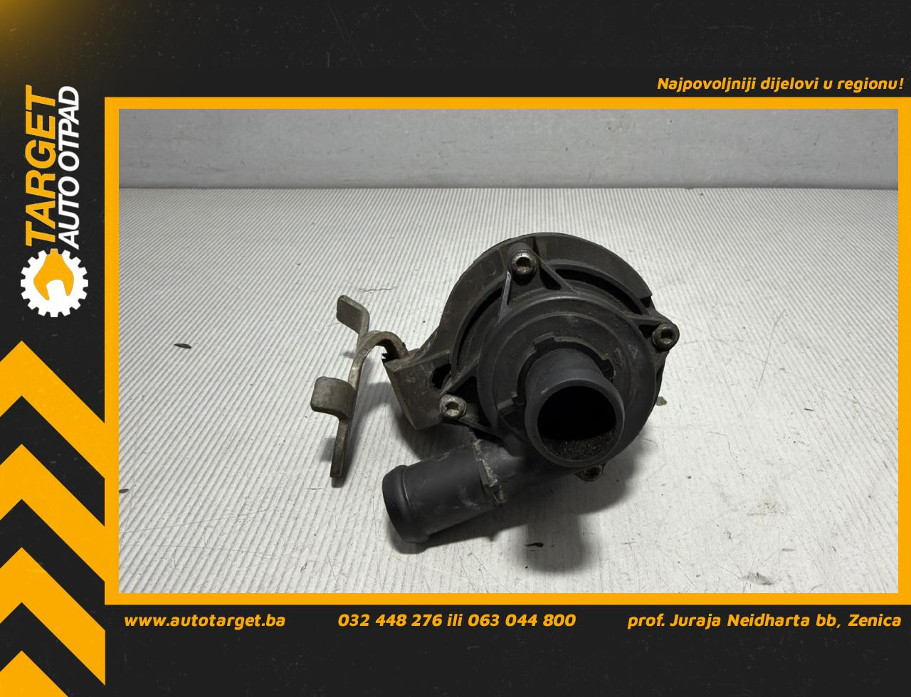 DIJELOVI POMOCNA PUMPA VODE VW PASSAT B8 > 14-19 2.0 5Q0965567J