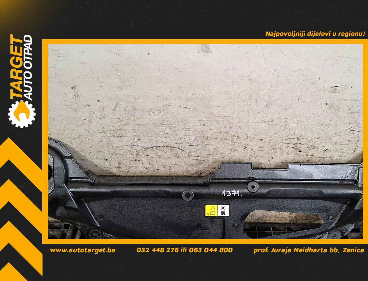 DIJELOVI PLASTIKA JAGUAR XF (X250) > 08-15 3.0 CX238A303AA