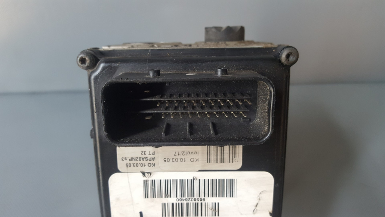 ABS ELEKTRONIKA PEUGEOT 407 > 04-07 15710601 15710601