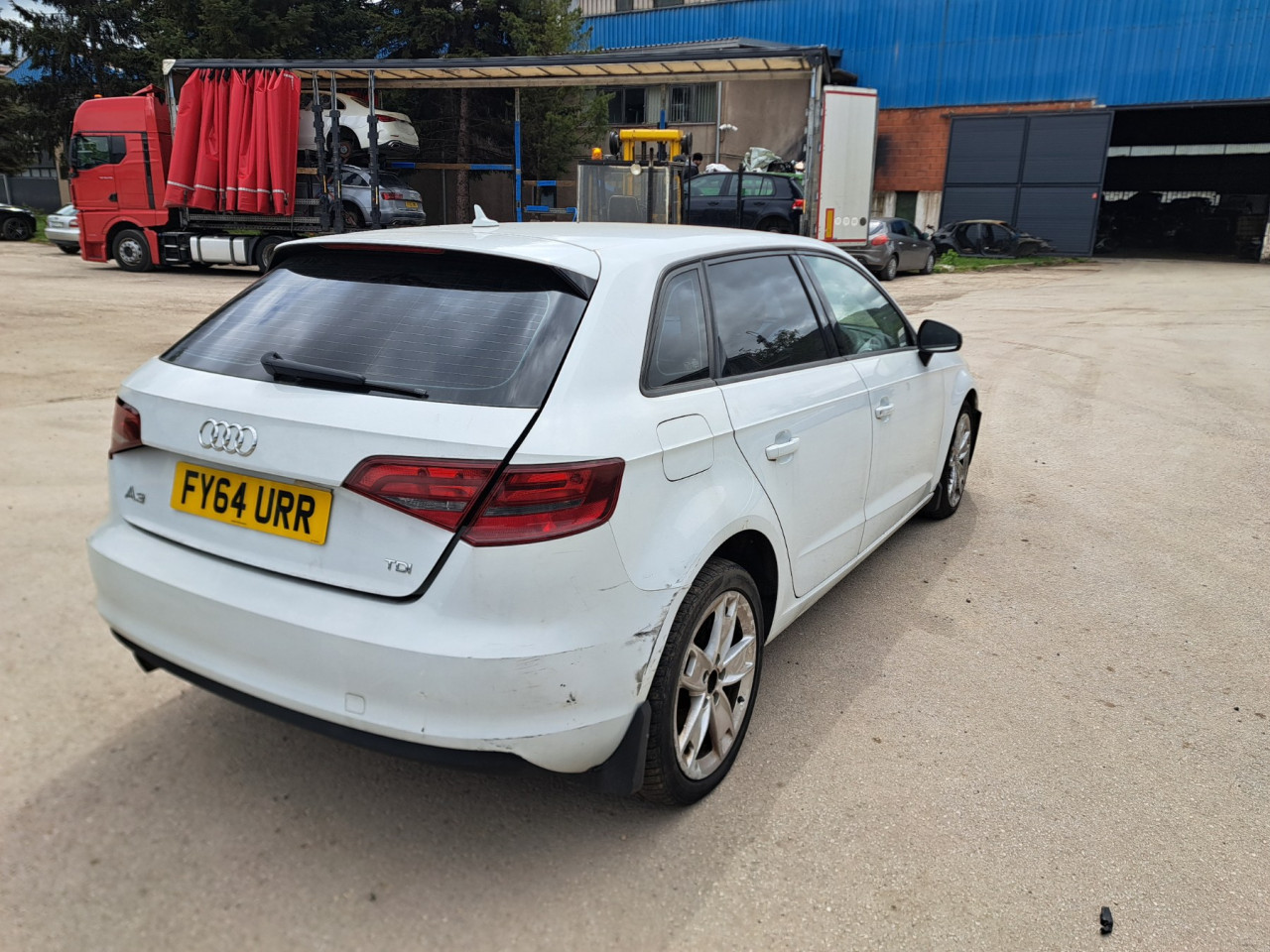 DIJELOVI AUDI A3 8V1/8VA 1.6 DIZEL 81KW MJENJAC MOTOR CRKB 2014