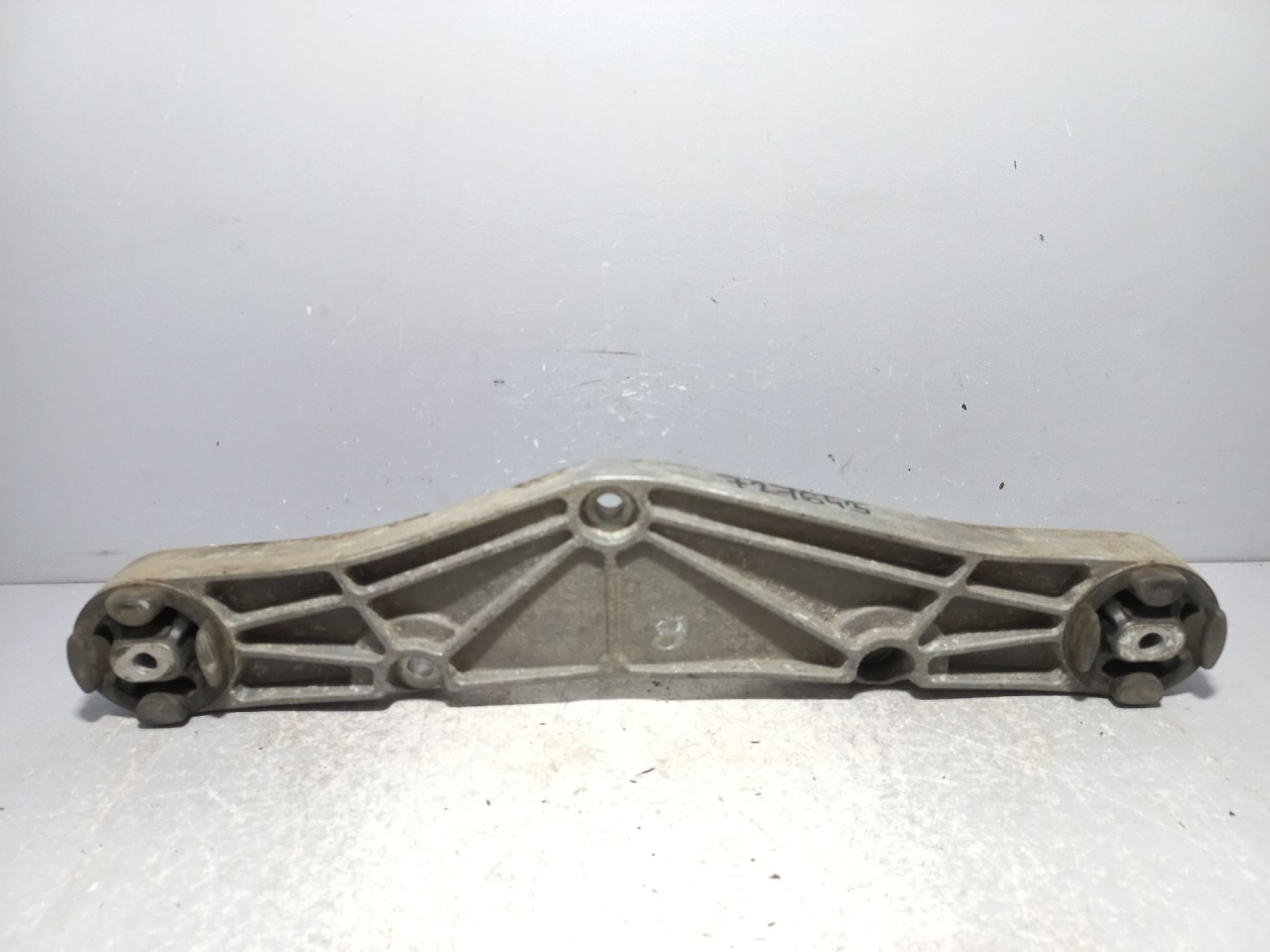 DIJELOVI NOSAC VW PHEATON > 02-09 3D0599285B