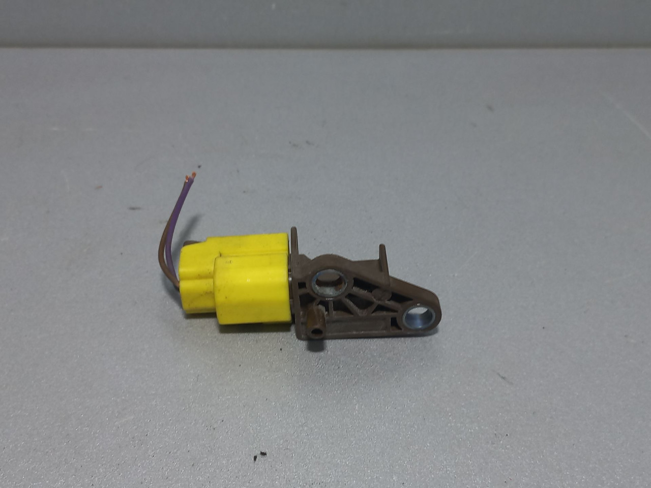 DIJELOVI SENZOR AIRBAGA AUDI A4 (B8) > 12-15 2.0 8K0959651