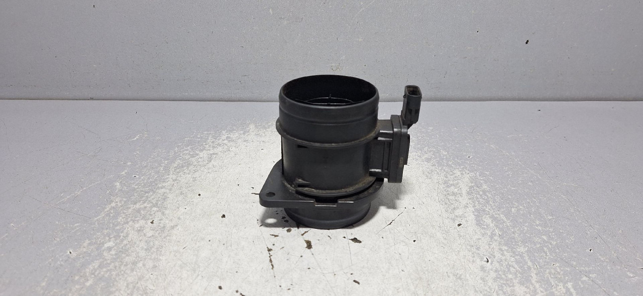 DIJELOVI PROTOK ZRAKA SKODA SUPERB > 15-19 04L906461B