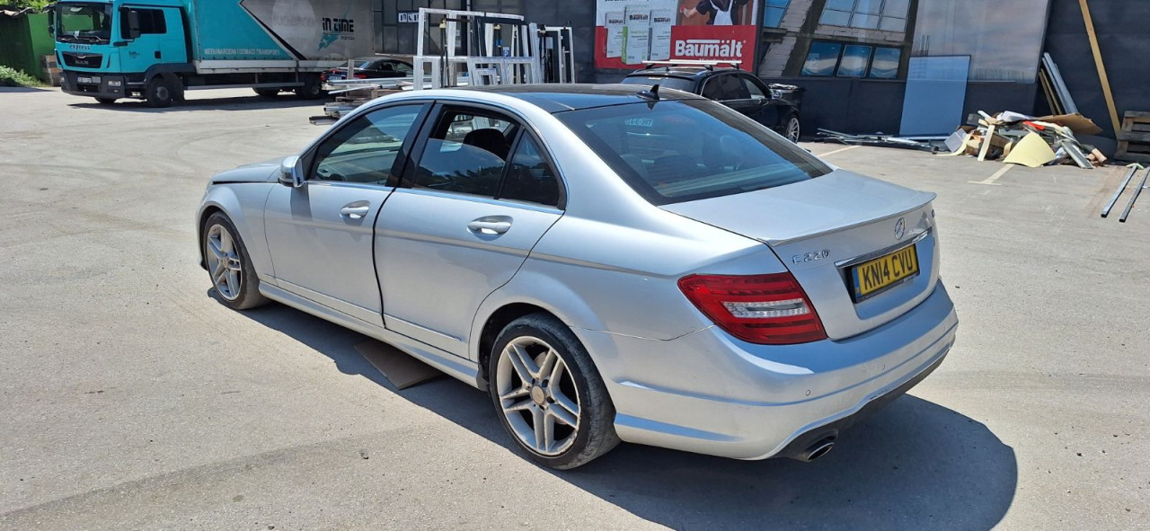 DIJELOVI MERCEDES C KLASA C220 C204 CDI 2014 MJENJAC MOTOR 651911