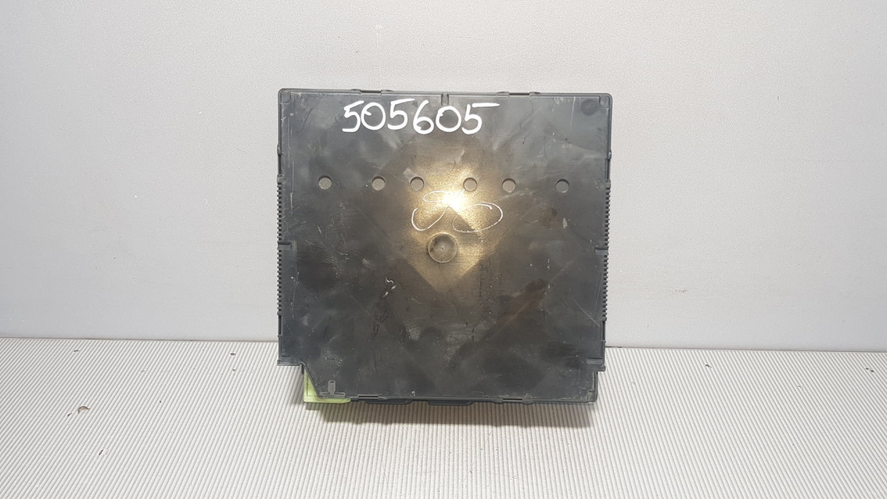 BCM ELEKTRONIKA VW CADDY > 10-15 2K5937085