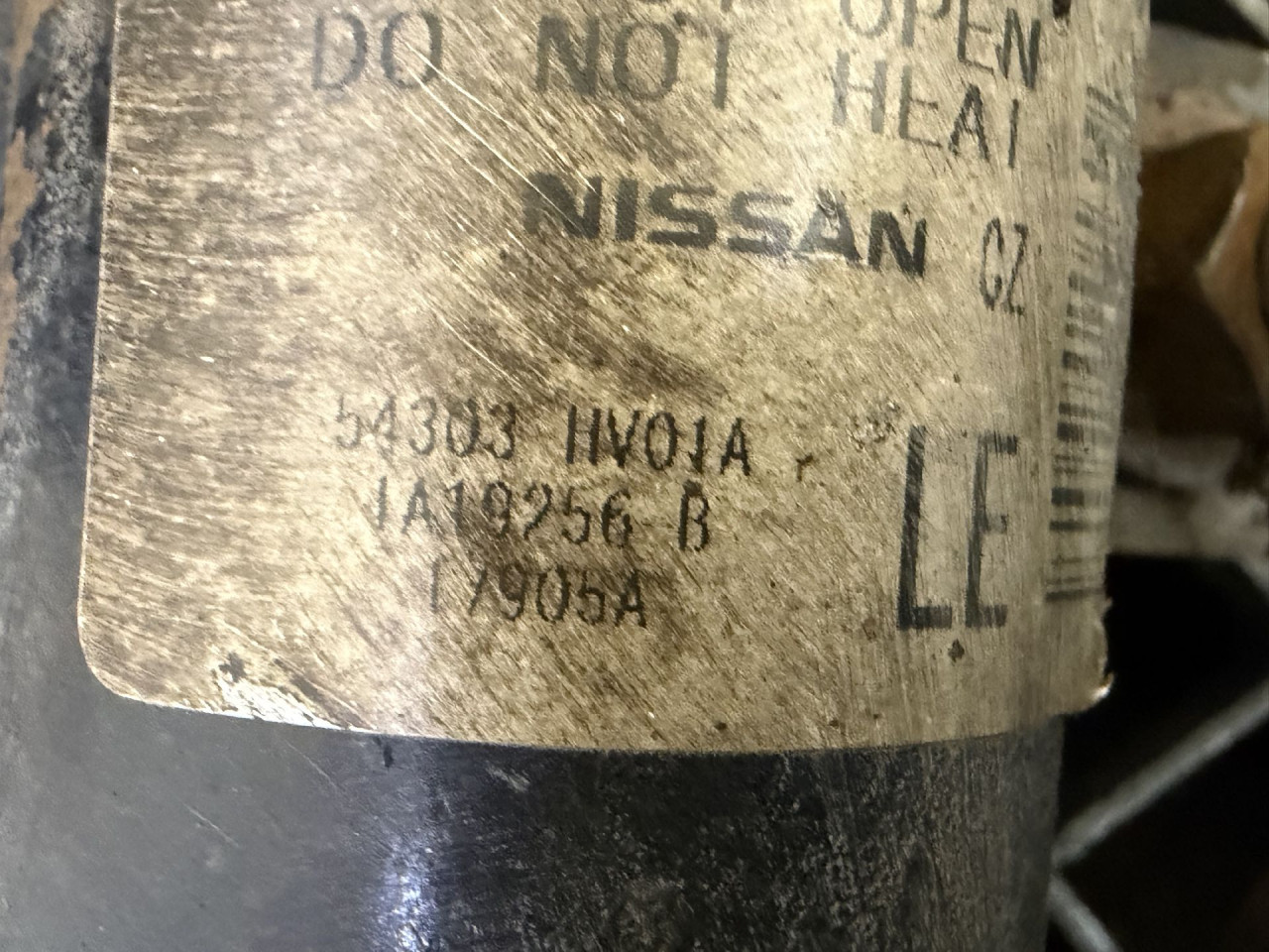 DIJELOVI AMORTIZER NISSAN QASHQAI > 17-21 1.5 54303HV01A