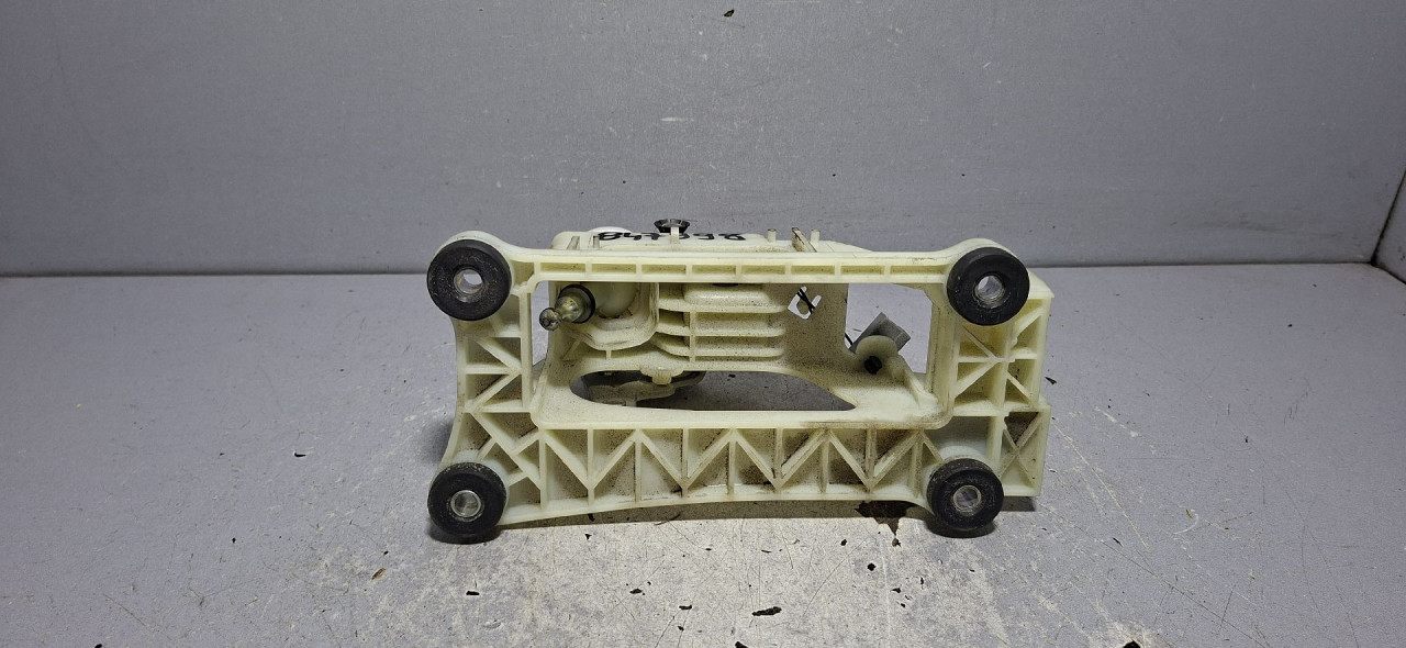 DIJELOVI SALTEBLA VOLVO XC60 > 13-17 1000301099
