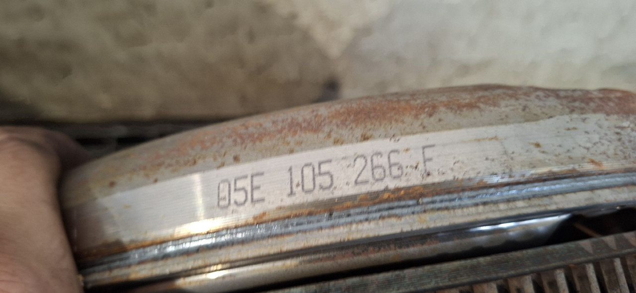 DIJELOVI ZAMAJAC VW TIGUAN > 20- 1.5 05E105266F