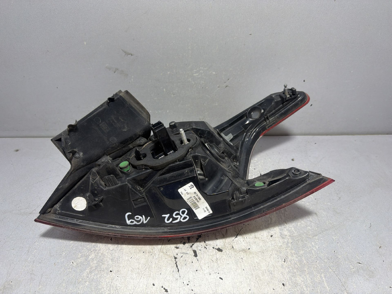 DIJELOVI STOP SVJETLO PEUGEOT 308 > 13-17 2.0 9677817680