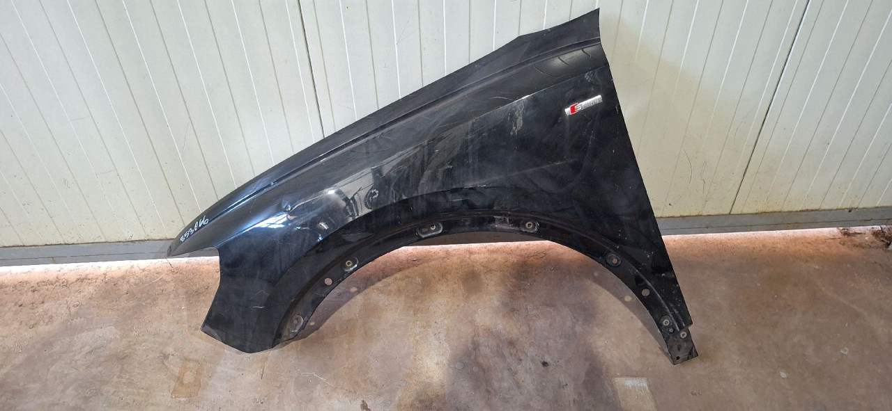 DIJELOVI BLATOBRAN AUDI Q3 > 18- 83A821469