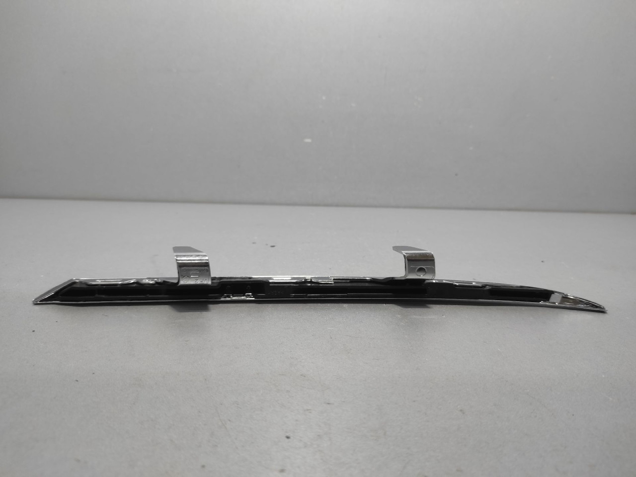 DIJELOVI LAJSNA VW PASSAT B8 > 14- 3G0941119E