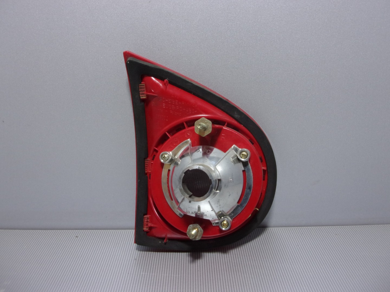 STOP SVJETLO VW GOLF 5 > 03-08 VW036016 1K6945094E