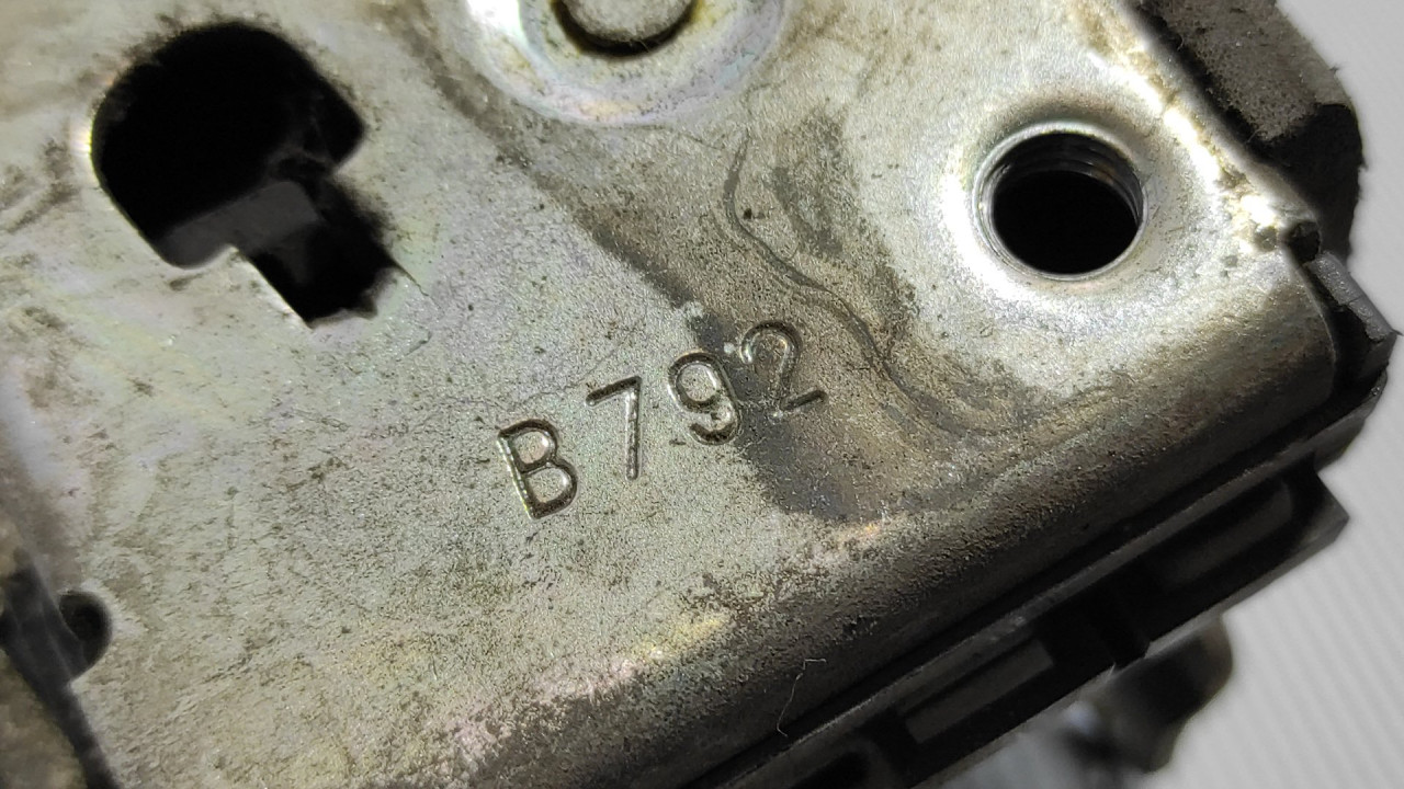 DIJELOVI BRAVA VRATA ALFA ROMEO 147 > 00-05 B792