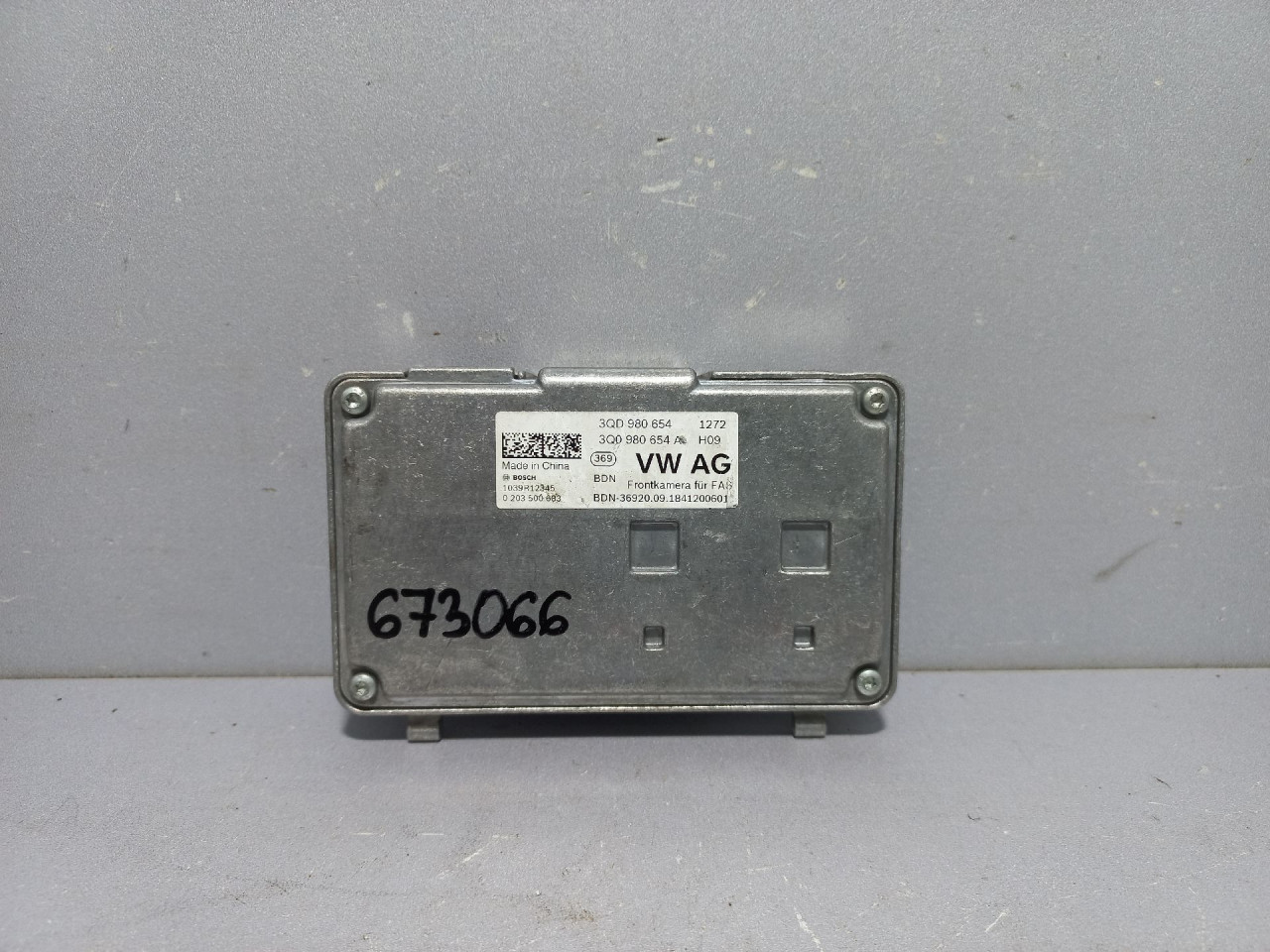 DIJELOVI KAMERA VW PASSAT B8 > 14- 3Q0980654