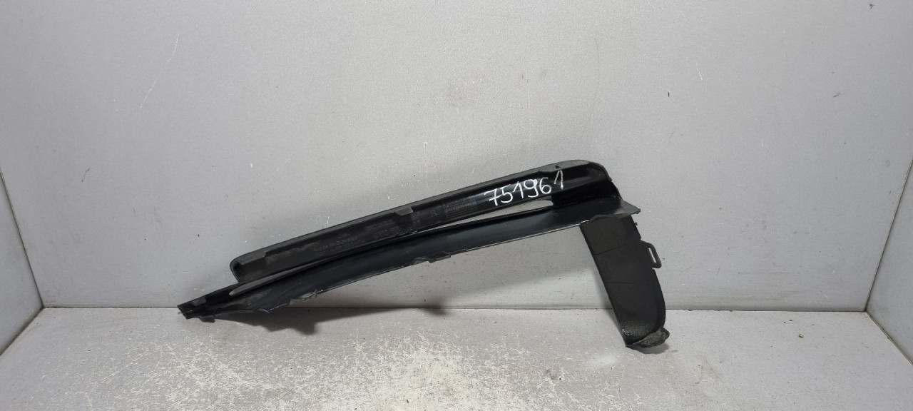 PLASTIKA BRANIKA PORSCHE CAYENNE > 17- 9Y0807686