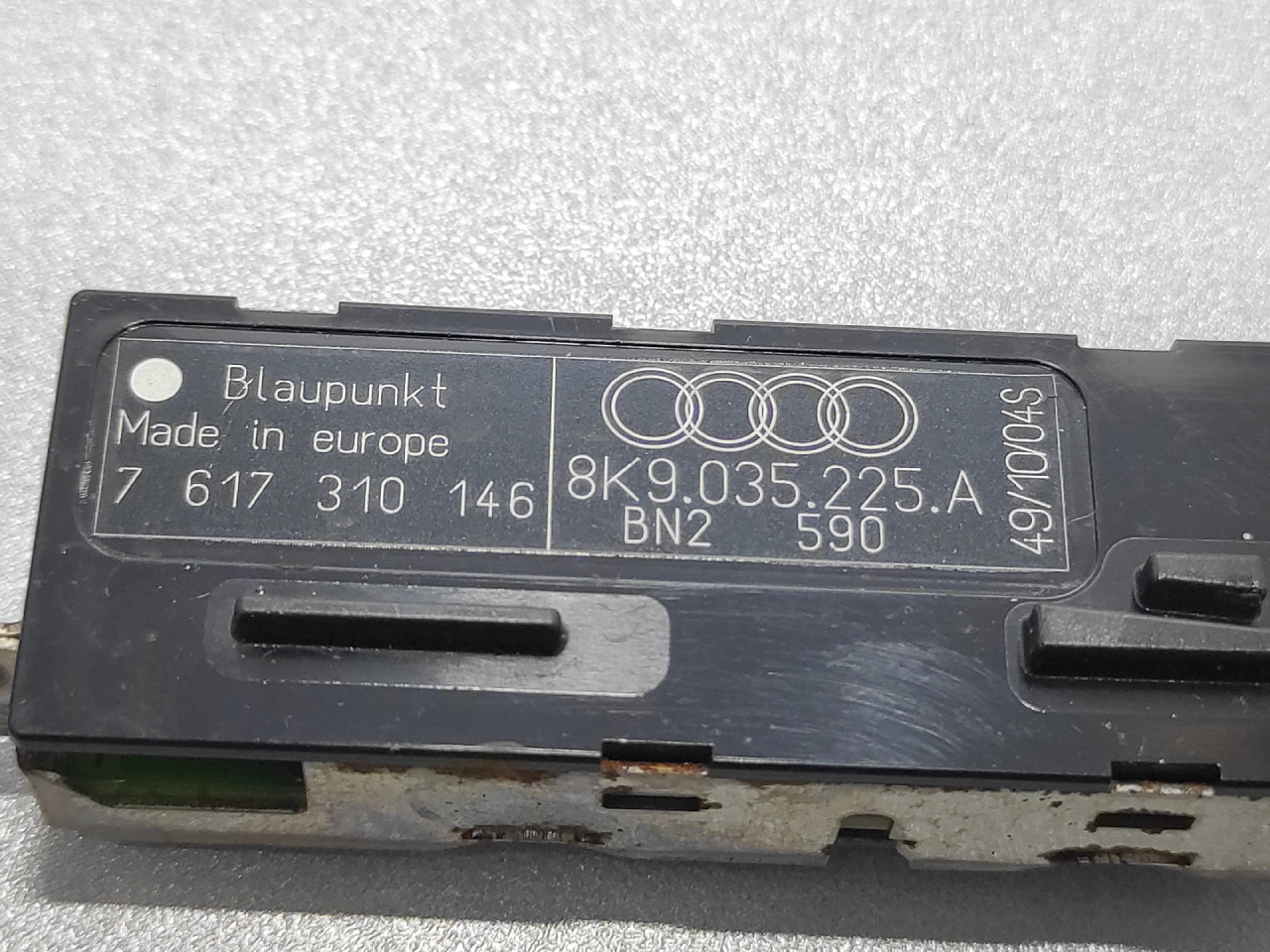 DIJELOVI ANTENA AUDI A4 (B8) > 07-11 8K9035225A