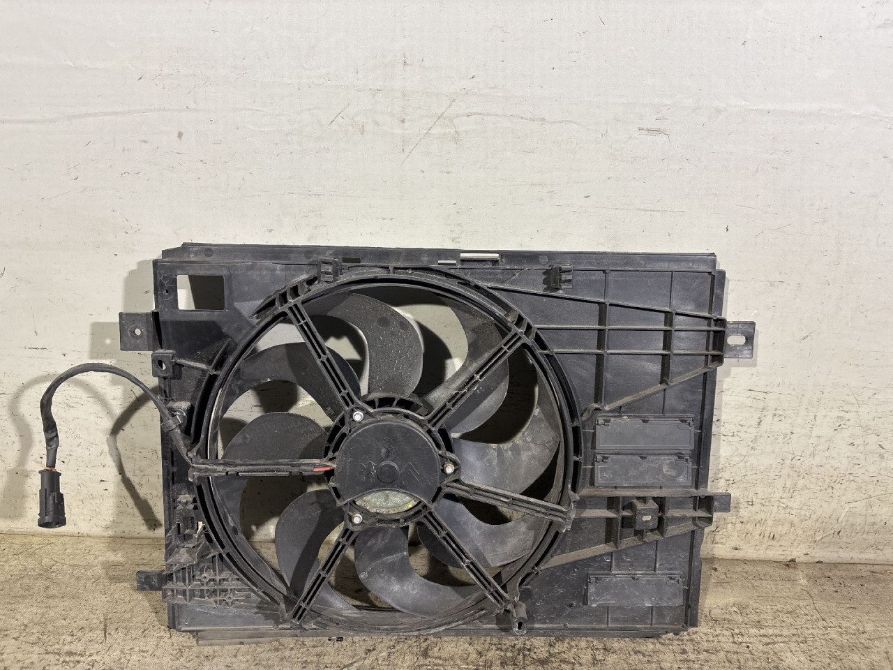 DIJELOVI NOSAC VENTILATORA PEUGEOT 308 > 17-21
