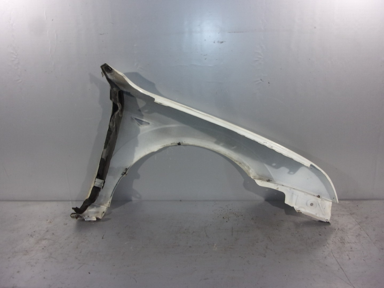 DIJELOVI BLATOBRAN FORD MONDEO > 00-03 FD107011