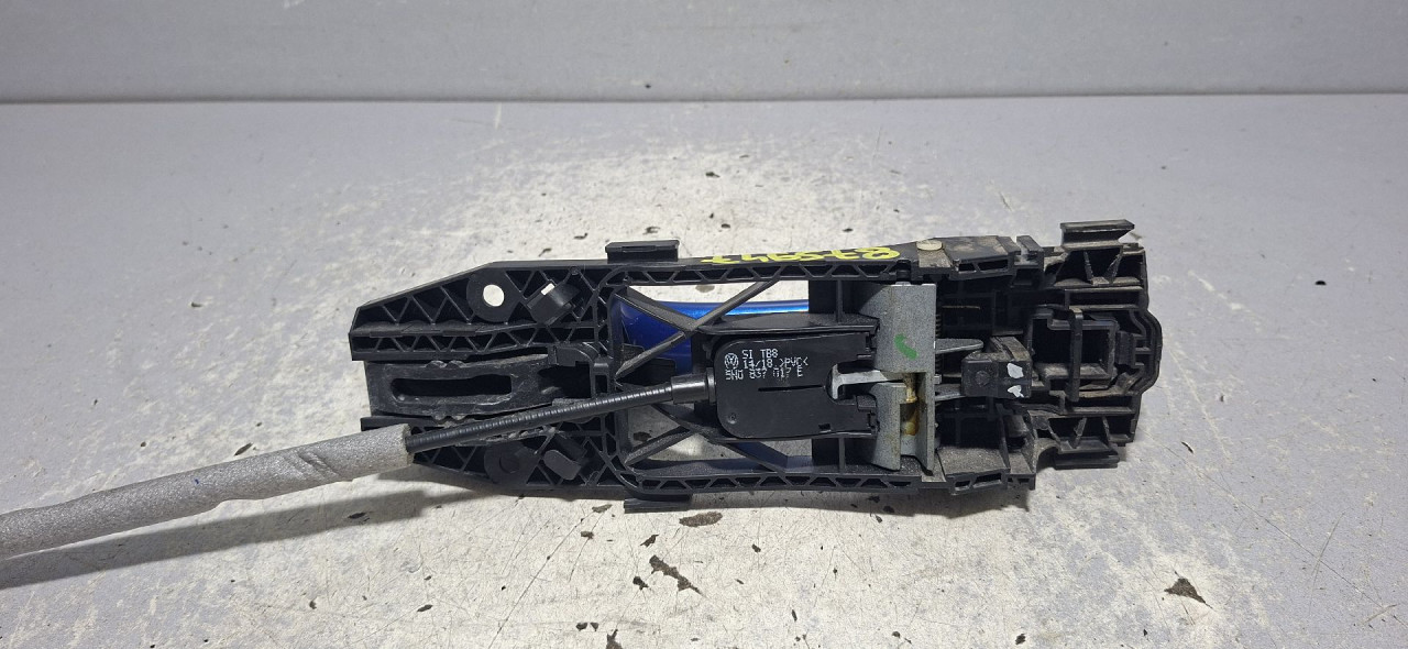 DIJELOVI RUCKA VRATA VW T-ROC > 17- 1.0 5N0839885H