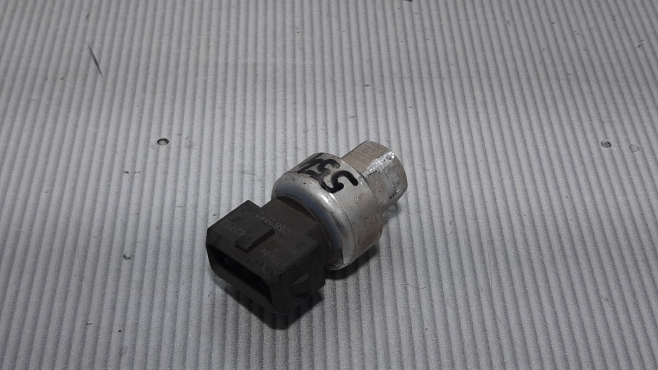 PRESOSTAT KLIME VOLVO V70 > 08-11 30661949