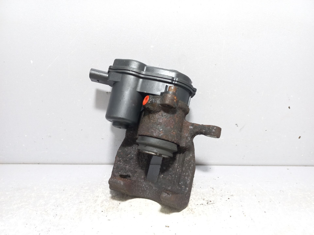 KOCIONA KLJESTA AUDI A4 (B8) > 12-15 8K0615403E