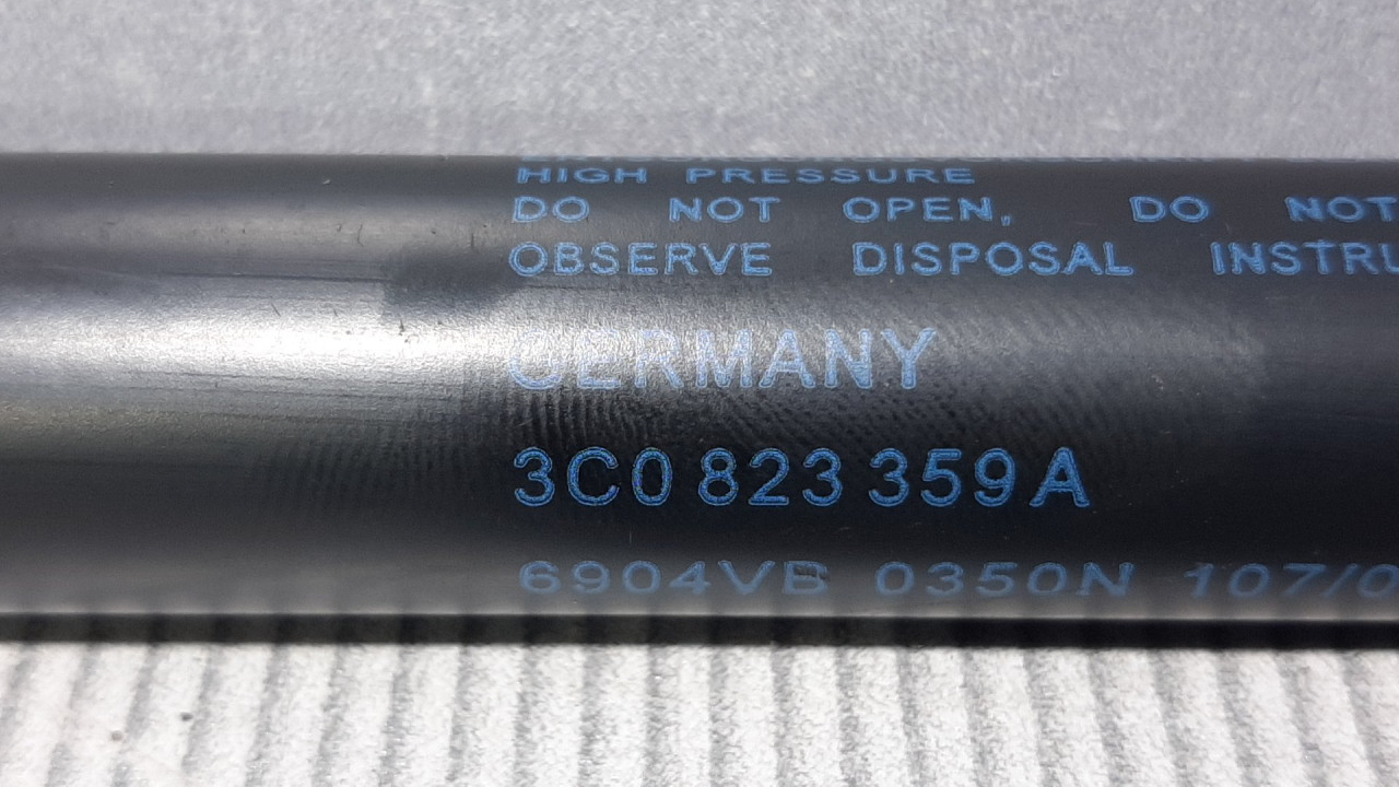 AMORTIZER HAUBE VW PASSAT B6 > 05-10 3C0823359A