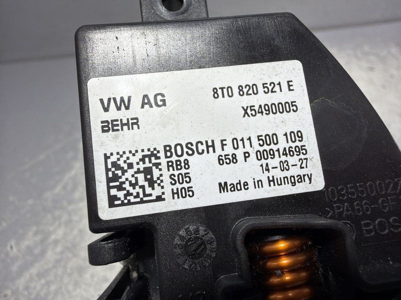 DIJELOVI ELEKTRONIKA REOSTAT AUDI A4 (B8) > 12-15 8T0820521E